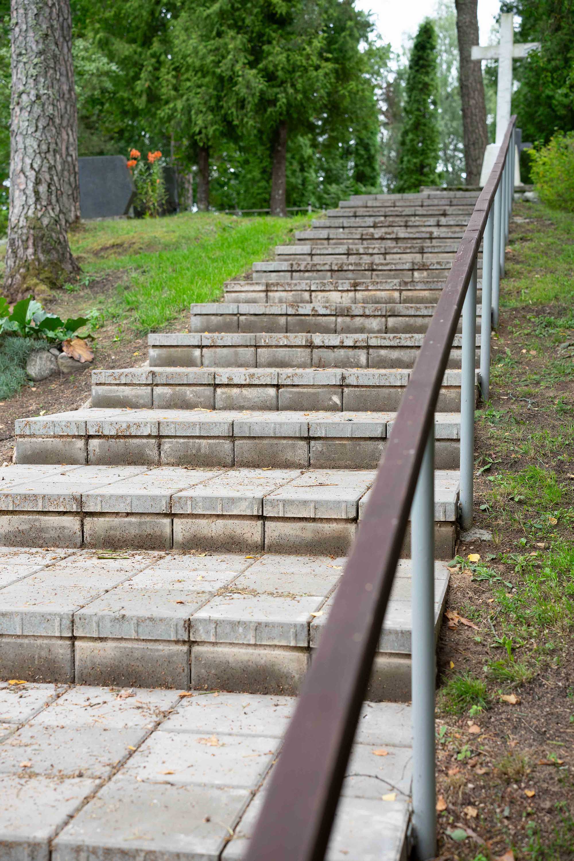 Kāpņu izbūve